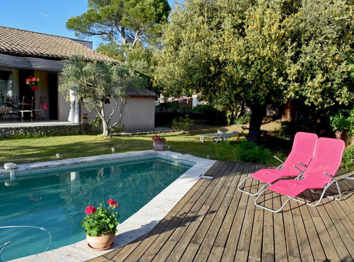 Saba Hotell Cabrières-dʼAvignon Exteriör bild